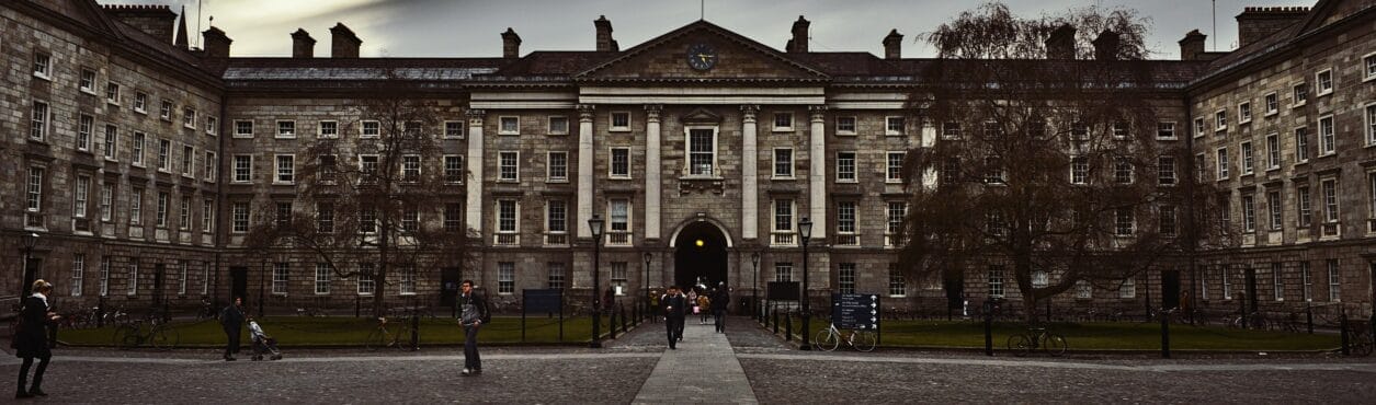Bolsas de estudo para brasileiros no Trinity College Dublin (2024-2025)