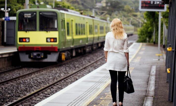 Como vai funcionar o sistema de transporte público de Dublin durante o Natal e Réveillon 2024